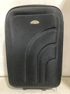 Lot 347  
            Chesterfield SR47 - Parcel Delivery Only 

                
SOVEREIGN LUGGAGE CABIN SOFT SUITCASE IN BLACK (LOCATION: A12)