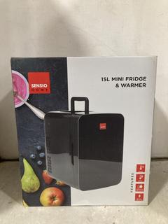 Lot 365  
            Chesterfield SR47 - Parcel Delivery Only 

                
SENSIO HOME 15L MINI FRIDGE AND WARMER (LOCATION: B1)