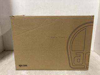 Lot 384  
            Chesterfield SR47 - Parcel Delivery Only 

                
AGV K1S HELMET IN BLACK SIZE M ORIGINAL RRP £160 (LOCATION: B2)