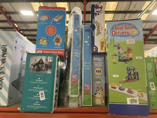 Lot 407  
            Chesterfield SR47 - Parcel Delivery Only 

                
7 X ASSORTED CHILDRENS TOYS TO INCLUDE TOOT TOOT DRIVERS CONSTRUCTION SITE (35331...