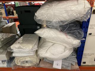 Lot 413  
            Chesterfield SR47 - Parcel Delivery Only 

                
11 X ASSORTED BEDDING/CURTAIN ITEMS TO INCLUDE JOHN LEWIS DUCK FEATHER CUSHION (3...