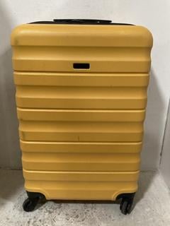 Lot 421  
            Chesterfield SR47 - Parcel Delivery Only 

                
JOHN LEWIS HARDSIDE CARRY ON SUITCASE IN YELLOW (2090165) (LOCATION: B4)