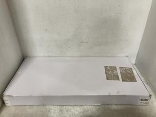 Lot 448  
            Chesterfield SR47 - Parcel Delivery Only 

                
THERMOSTATIC SHOWER SET. (LOCATION: B5)