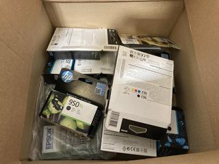 Lot 455  
            Chesterfield SR47 - Parcel Delivery Only 

                
12 X ASSORTED INK ITEMS TO INCLUDE HP 963 ORIGINAL INK CARTRIDGE MULTIPACK. (LOCA...