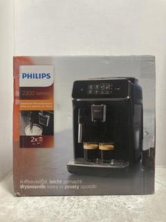 Lot 682  
            Chesterfield SR47 - Parcel Delivery Only 

                
PHILIPS 2200 SERIES AUTOMATIC COFFEE MACHINE ORIGINAL RRP £267 - MODEL NO. EP2220...