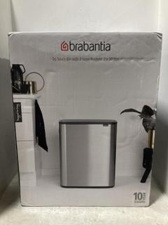 Lot 736  
            Chesterfield SR47 - Parcel Delivery Only 

                
BRABANTIA BO TOUCH BIN WITH TWO INNER 30L BUCKETS ORIGINAL RRP £189 (LOCATION: C5)