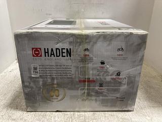 Lot 750  
            Chesterfield SR47 - Parcel Delivery Only 

                
HADEN 17L 700W MICROWAVE OVEN (LOCATION: C6)