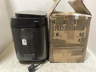Lot 774  
            Chesterfield SR47 - Parcel Delivery Only 

                
PANASONIC AUTOMATIC BREAD MAKER - MODEL NO. SD-YR2540 TO INCLUDE PANASONIC AUTOMA...