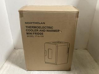 Lot 788  
            Chesterfield SR47 - Parcel Delivery Only 

                
NORTHCLAN THERMOELECTRIC COOLER AND WARMER MINI FRIDGE - MODEL NO. YT-A-15X (LOCA...