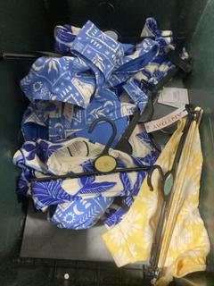 Lot 828  
            Chesterfield SR47 - Parcel Delivery Only 

                
10 X ASSORTED WOMENS JOHN LEWIS SWIMWEAR TO INCLUDE FLOWER BIKINI BRIEFS IN YELLO...