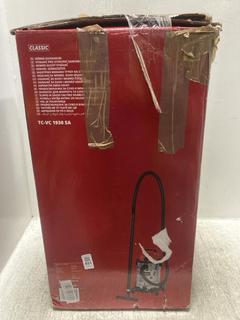 Lot 851  
            Chesterfield SR47 - Parcel Delivery Only 

                
EINHELL CLASSIC WET & DRY VACUUM CLEANER. (LOCATION: C10)