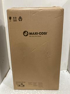Lot 894  
            Chesterfield SR47 - Parcel Delivery Only 

                
MAXI-COSI CABRIOFIX I-SIZE BABY CAR SEAT 0-12 MONTHS ORIGINAL RRP £129. (LOCATION...
