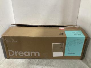 Lot 953  
            Chesterfield SR47 - Parcel Delivery Only 

                
SILVER CROSS DREAM ISIZE BASE ORIGINAL RRP £180 (LOCATION: D3)