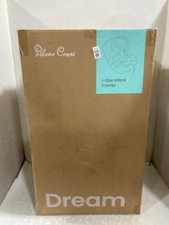 Lot 970  
            Chesterfield SR47 - Parcel Delivery Only 

                
SILVER CROSS DREAM ISIZE INFANT CARRIER ORIGINAL RRP £179 (LOCATION: D3)