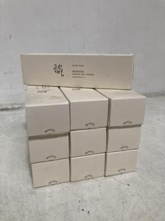 Lot 1054  
            Chesterfield SR46 - Parcel Delivery Only 

                
10 X BEAUTY OF JOSEON RICE + PROBIOTICS SUN RELIEF WITH SPF50 50ML - TOTAL LOT OR...
