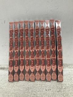 Lot 1174  
            Chesterfield SR46 - Parcel Delivery Only 

                
10 X BENEFIT GIMME BROW + VOLUMIZING PENCIL IN SHADE 4 WARM DEEP BROWN - TOTAL LO...