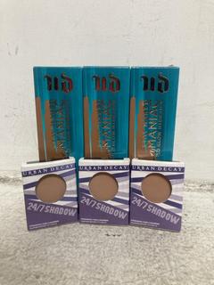 Lot 1205  
            Chesterfield SR46 - Parcel Delivery Only 

                
6 X ASSORTED URBAN DECAY BEAUTY PRODUCTS TO INCLUDE URBAN DECAY STAY NAKED 24-HOU...