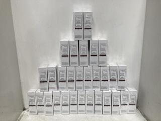 Lot 321  
            Chesterfield SR46 - Parcel Delivery Only 

                
30 X CHRISTOPHE ROBIN TEMPORARY COLOUR GEL IN DARK CHESTNUT - TOTAL LOT ORIGINAL ...