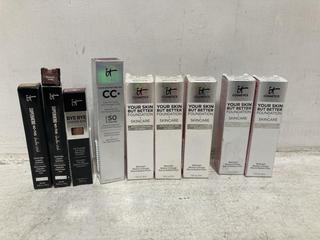 Lot 419  
            Chesterfield SR46 - Parcel Delivery Only 

                
9 X ASSORTED IT COSMETICS BEAUTY PRODUCTS TO INCLUDE IT COSMETICS SMOOTH GLIDE LO...