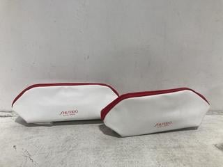Lot 493  
            Chesterfield SR46 - Parcel Delivery Only 

                
2 X SHISEIDO GIFT BEAUTY BAGS - SHISEIDO VITAL PERFECTION WRINKLE SPOT TREATMENT ...