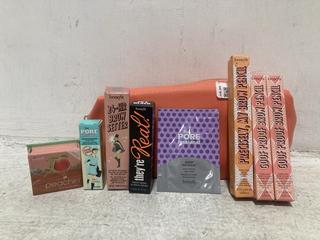 Lot 506  
            Chesterfield SR46 - Parcel Delivery Only 

                
8 X ASSORTED BENEFIT BEAUTY PRODUCTS TO INCLUDE BENEFIT MINI PEACH BLUSH - MAKEUP...