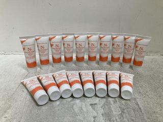 Lot 928  
            Chesterfield SR46 - Parcel Delivery Only 

                
18 X BUMBLE & BUMBLE HAIRDRESSER INVISIBLE OIL MASK 30ML (LOCATION: E1)