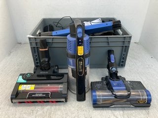 Lot 1010  
            Marchington SR12 - Parcel Delivery Only 

                
QTY OF ASSORTED VACUUM COMPONENTS TO INCLUDE SHARK DUO CLEAN ANTI HAIR WRAP HEAD:...