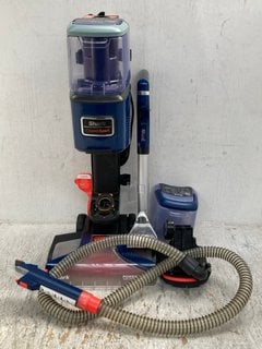 Lot 1048  
            Marchington SR12 - Parcel Delivery Only 

                
SHARK CARPET XPERT CARPET WASHER: LOCATION - E12