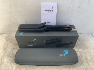 Lot 1109  
            Marchington SR12 - Parcel Delivery Only 

                
BABYLISS 9000 CORDLESS WAVER - ORIGINAL RRP: £180.00: LOCATION - E8