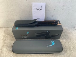 Lot 1111  
            Marchington SR12 - Parcel Delivery Only 

                
BABYLISS 9000 CORDLESS WAVER - ORIGINAL RRP: £180.00: LOCATION - E8