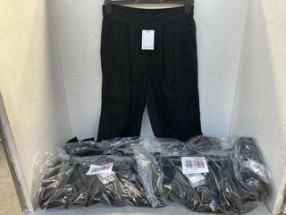Lot 1200  
            Marchington SR12 - Parcel Delivery Only 

                
3 X NOBODY'S CHILD PARKER TROUSERS IN BLACK - UK SIZE: 12: LOCATION - E5