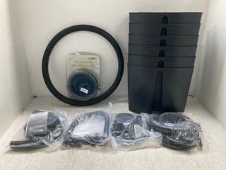 Lot 147  
            Marchington SR12 - Parcel Delivery Only 
                
QTY OF ASSORTED OUTDOOR ITEMS TO INCLUDE WATER BUTT OVERFLOW KIT: LOCATION - J14