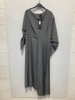 Lot 312  
            Marchington SR12 - Parcel Delivery Only 

                
JOHN LEWIS & PARTNERS ASYMMETRIC DRESS IN GREY-UK SIZE 12-ORIGINAL RRP £249.00: L...