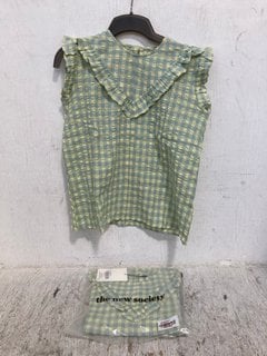 Lot 317  
            Marchington SR12 - Parcel Delivery Only 

                
QTY OF THE NEW SOCIETY CANYON YELLOW CHECK SHORTS IN VARIOUS SIZES TO INCLUDE 12 ...
