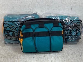 Lot 393  
            Marchington SR12 - Parcel Delivery Only 

                
3 X VICTORIA CHIMP OUT THERE BAR BAG IN TEAL/OCHRE - COMBINED RRP: £135.00: LOCAT...