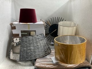 Lot 62  
            Marchington SR12 - Parcel Delivery Only 
                
QTY OF ASSORTED NEXT HOME DECOR ITEMS TO INCLUDE EVERLANDS WILLOW TREE SKIRT IN G...