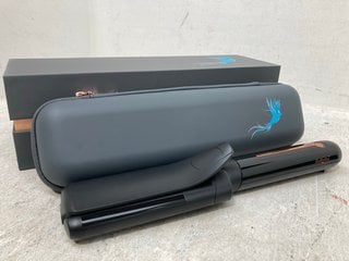 Lot 749  
            Marchington SR12 - Parcel Delivery Only 

                
BABYLISS 9000 CORDLESS WAVER - ORIGINAL RRP: £180.00: LOCATION - H3