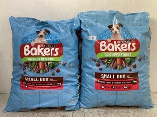 Lot 922  
            Marchington SR12 - Parcel Delivery Only 

                
2 X PURINA BAKERS DOG FOOD WITH TASTY BEEF AND COUNTRY VEGETABLES FOR SMALL DOGS ...