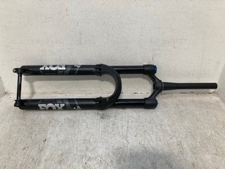 Lot 966  
            Marchington SR12 - Parcel Delivery Only 

                
FOX PERFORMANCE 38 ELITE GRIP TAPERED FORK - ORIGINAL RRP £849.99: LOCATION - H14