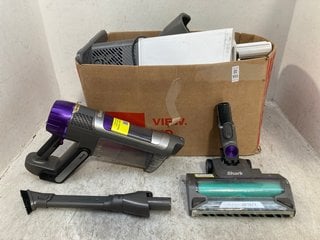 Lot 993  
            Marchington SR12 - Parcel Delivery Only 

                
QTY OF ASSORTED VACUUM COMPONENTS TO INCLUDE SHARK DUO CLEAN DETECT HEAD: LOCATIO...