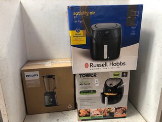 Lot 1009  
            Marchington SR16 - Parcel Delivery Only 

                
3 X ASSORTED HOUSEHOLD ITEMS TO INCLUDE TOWER 4.3L AIR FRYER: LOCATION - AR1