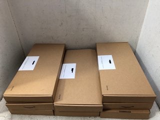 Lot 1022  
            Marchington SR16 - Parcel Delivery Only 

                
BOX OF FULL SIZED WIRELESS KEYBOARD & MOUSE COMBO, 2.4 GHZ USB RECEIVER UK LAYOUT...
