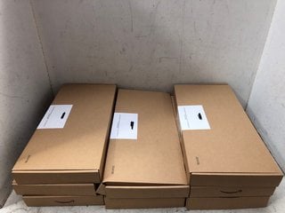 Lot 1023  
            Marchington SR16 - Parcel Delivery Only 

                
BOX OF FULL SIZED WIRELESS KEYBOARD & MOUSE COMBO, 2.4 GHZ USB RECEIVER UK LAYOUT...