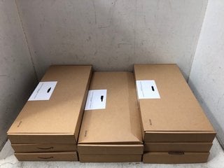 Lot 1025  
            Marchington SR16 - Parcel Delivery Only 

                
BOX OF FULL SIZED WIRELESS KEYBOARD & MOUSE COMBO, 2.4 GHZ USB RECEIVER UK LAYOUT...