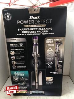 Lot 1028  
            Marchington SR16 - Parcel Delivery Only 

                
SHARK POWER DETECT CORDLESS VACUUM - ORIGINAL RRP £499.99: LOCATION - AR2