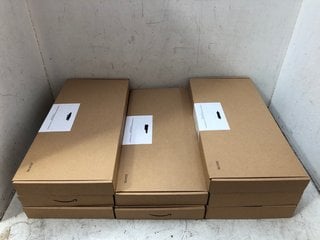 Lot 1029  
            Marchington SR16 - Parcel Delivery Only 

                
BOX OF FULL SIZED WIRELESS KEYBOARD & MOUSE COMBO, 2.4 GHZ USB RECEIVER UK LAYOUT...