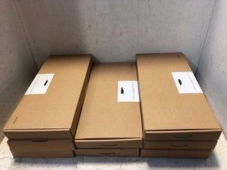 Lot 1033  
            Marchington SR16 - Parcel Delivery Only 

                
BOX OF FULL SIZED WIRELESS KEYBOARD & MOUSE COMBO, 2.4 GHZ USB RECEIVER UK LAYOUT...