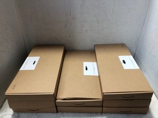 Lot 1036  
            Marchington SR16 - Parcel Delivery Only 

                
BOX OF FULL SIZED WIRELESS KEYBOARD & MOUSE COMBO, 2.4 GHZ USB RECEIVER UK LAYOUT...