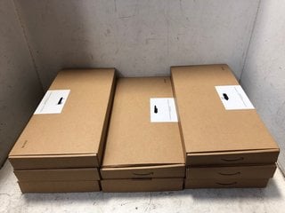 Lot 1039  
            Marchington SR16 - Parcel Delivery Only 

                
BOX OF FULL SIZED WIRELESS KEYBOARD & MOUSE COMBO, 2.4 GHZ USB RECEIVER UK LAYOUT...