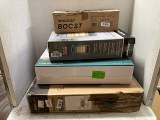 Lot 1059  
            Marchington SR16 - Parcel Delivery Only 

                
4 X ASSORTED HOUSEHOLD ITEMS TO INCLUDE BELACO HALOGEN HEATER: LOCATION - AR4